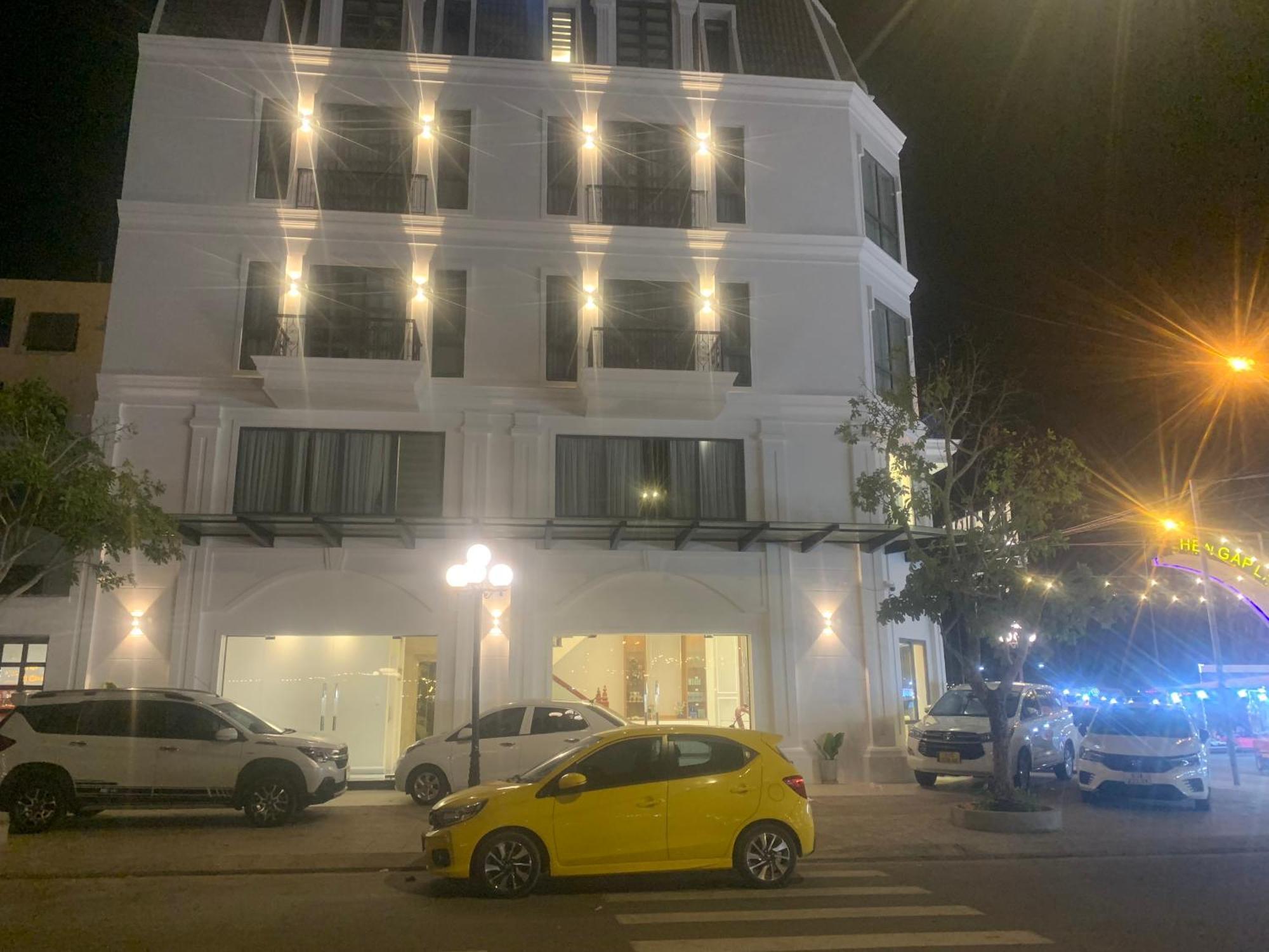 Ha Hung Panorama Hotel Ha Tien Exterior photo