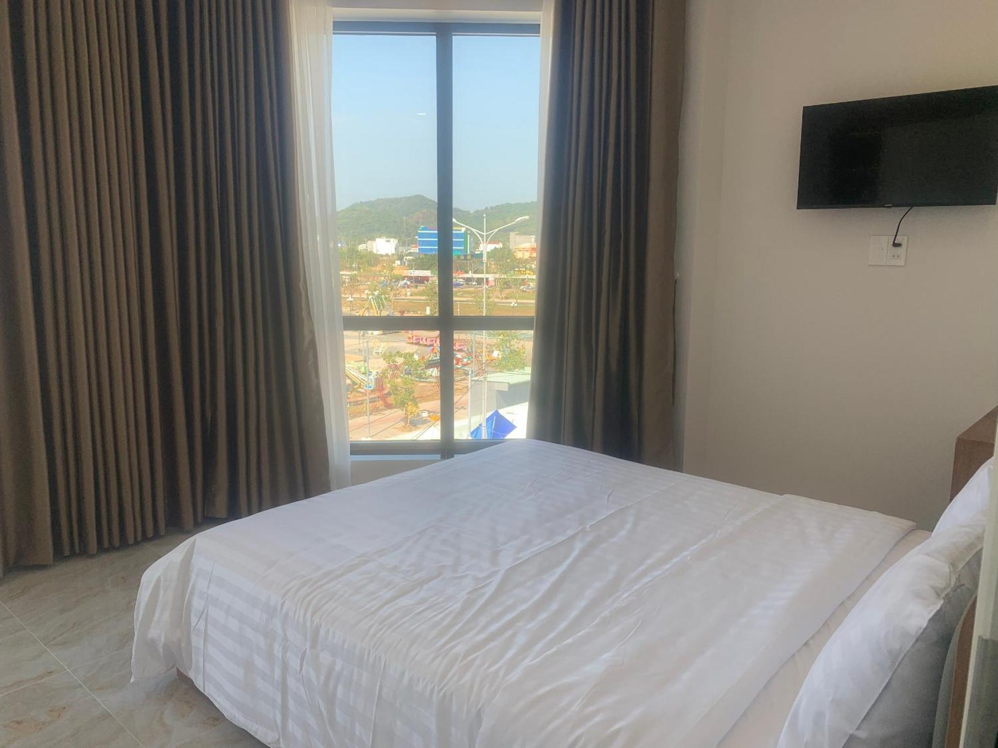 Ha Hung Panorama Hotel Ha Tien Exterior photo